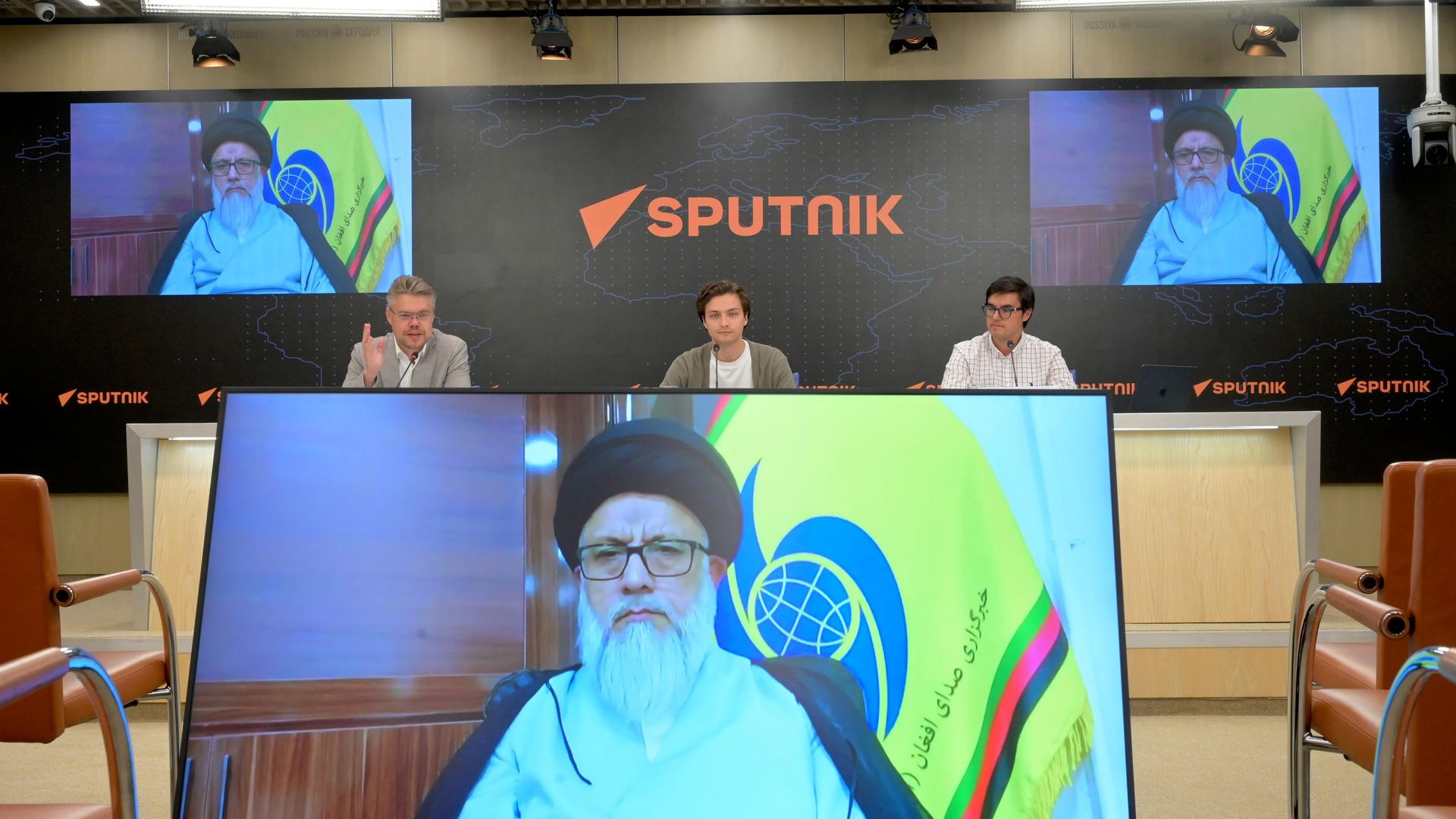 Сессия международного образовательного проекта SputnikPro в Кабуле, Афганистан Сессия международного образовательного проекта SputnikPro в Кабуле, Афганистан - РИА Новости, 1920, 23.07.2026