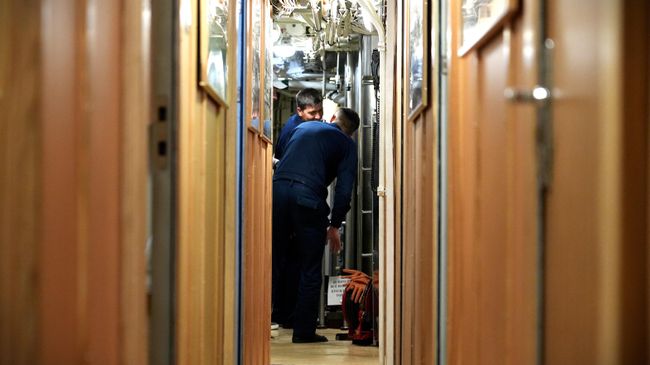 В отсеках подводного крейсера Красноярск 