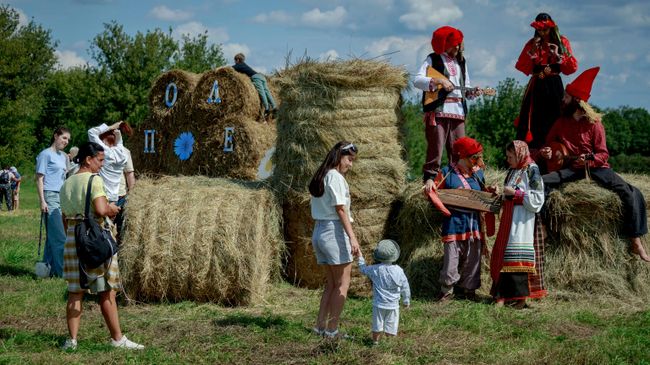 Фестиваль Сено-солома 