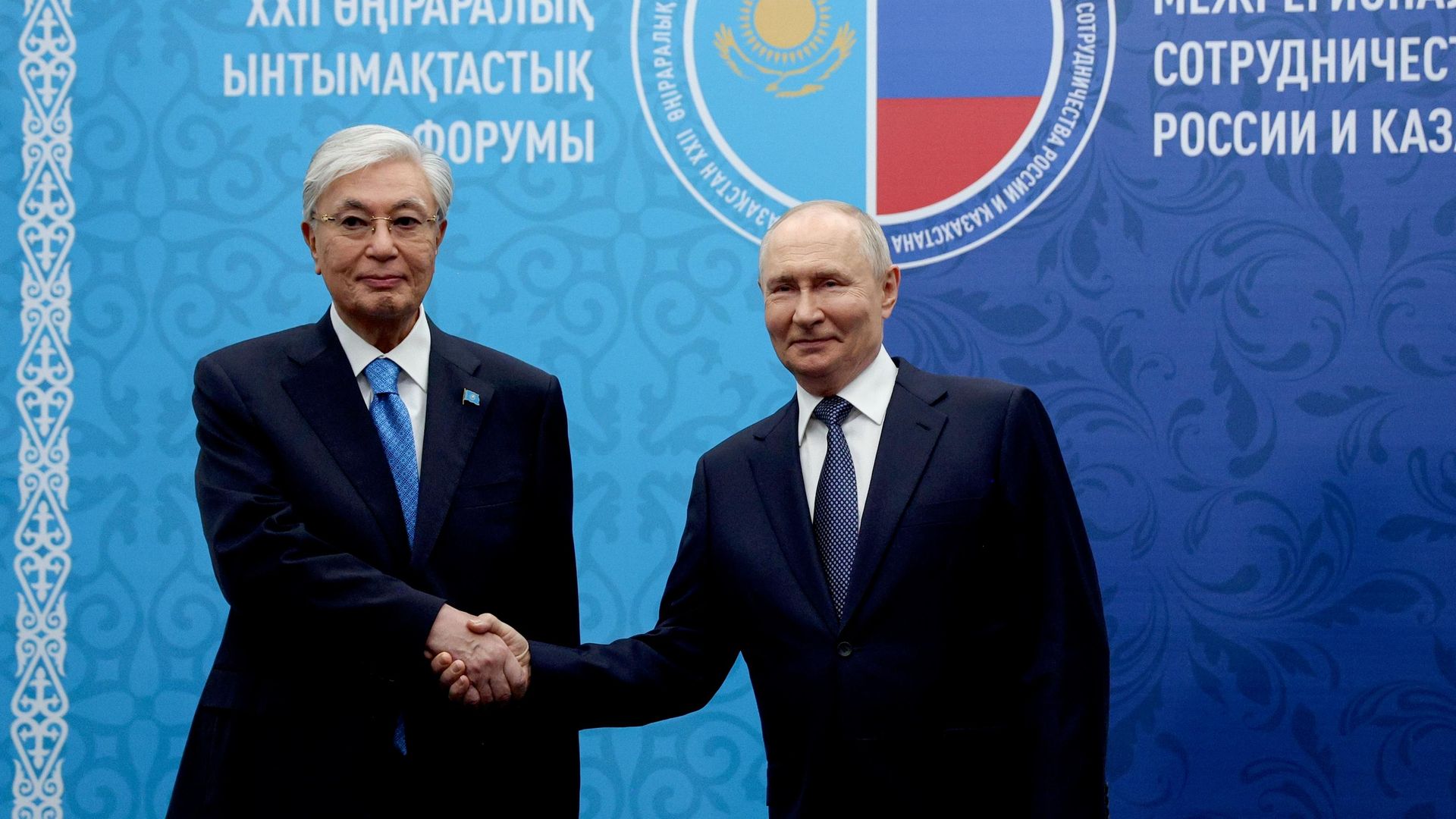 Президент России Владимир Путин и президент Казахстана Касым-Жомарт Токаев - РИА Новости, 1920, 30.09.2026