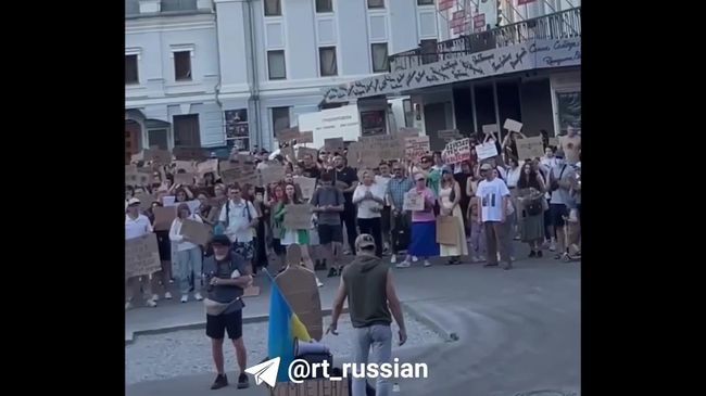 Протесты в Киеве продолжаются