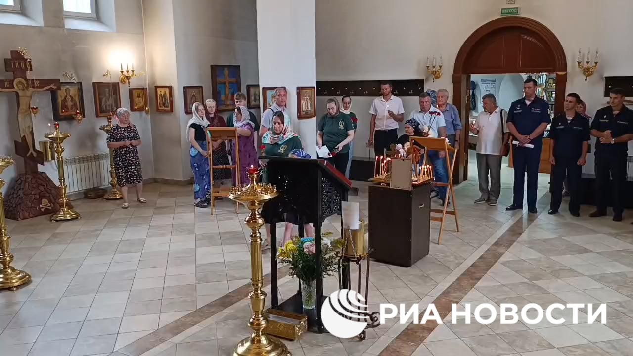 Память детей-жертв войны в Донбассе почтили в Саратове на панихиде Память детей-жертв войны в Донбассе почтили в Саратове на панихиде - РИА Новости, 1920, 27.07.2026