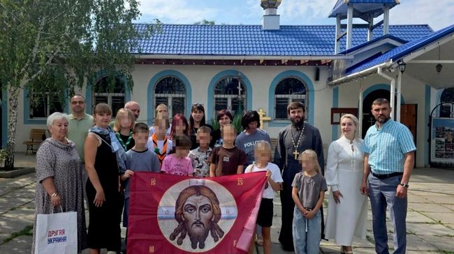 Украинские переселенцы отметили в храме Симферополя День крещения Руси Украинские переселенцы отметили в храме Симферополя День крещения Руси