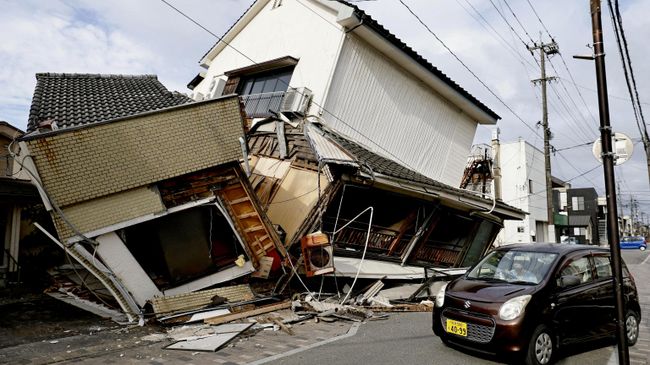 Последствия землетрясения в Кумамото