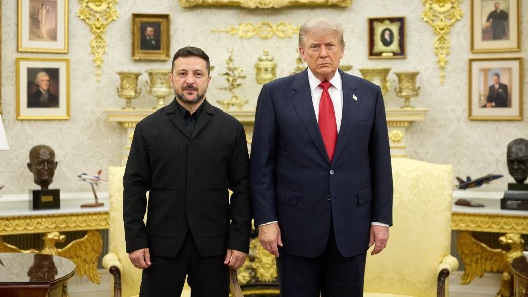 Владимир Зеленский и президент США Дональд Трамп во время встречи в Белом доме в Вашингтоне Владимир Зеленский и президент США Дональд Трамп во время встречи в Белом доме в Вашингтоне - РИА Новости, 1920, 05.08.2026