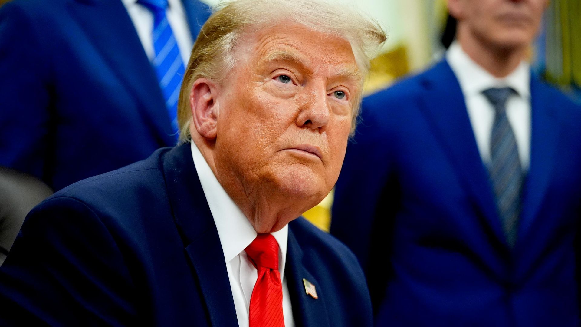 Президент Дональд Трамп выступает в Овальном кабинете Белого дома - РИА Новости, 1920, 05.08.2026