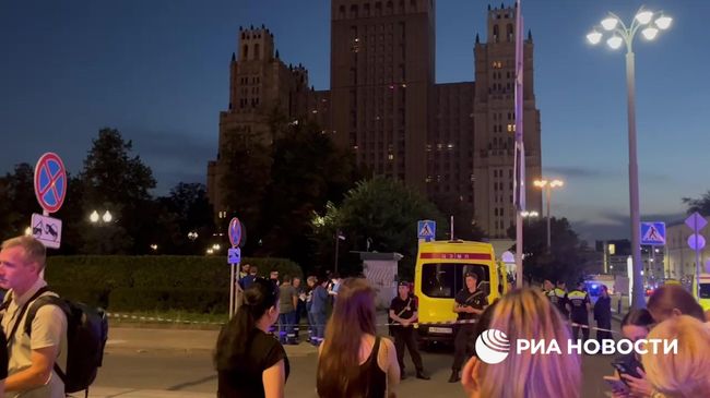 Новые кадры с места взрыва на Кудринской площади 