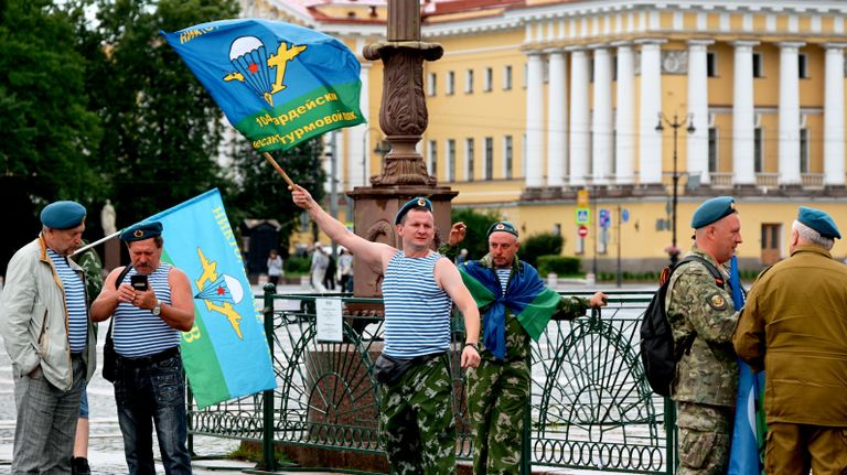 Празднование Дня Воздушно-десантных войск в Санкт-Петербурге Празднование Дня Воздушно-десантных войск в Санкт-Петербурге
