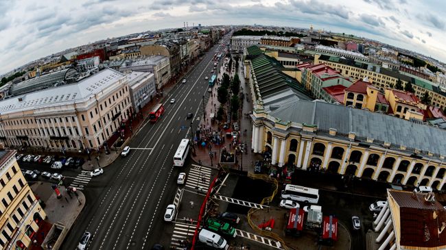 Виды Санкт-Петербурга с Думской башни.