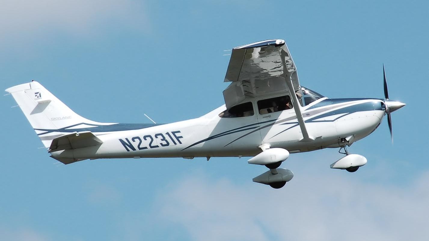 Самолет Cessna 182 Самолет Cessna 182 - РИА Новости, 1920, 04.08.2026