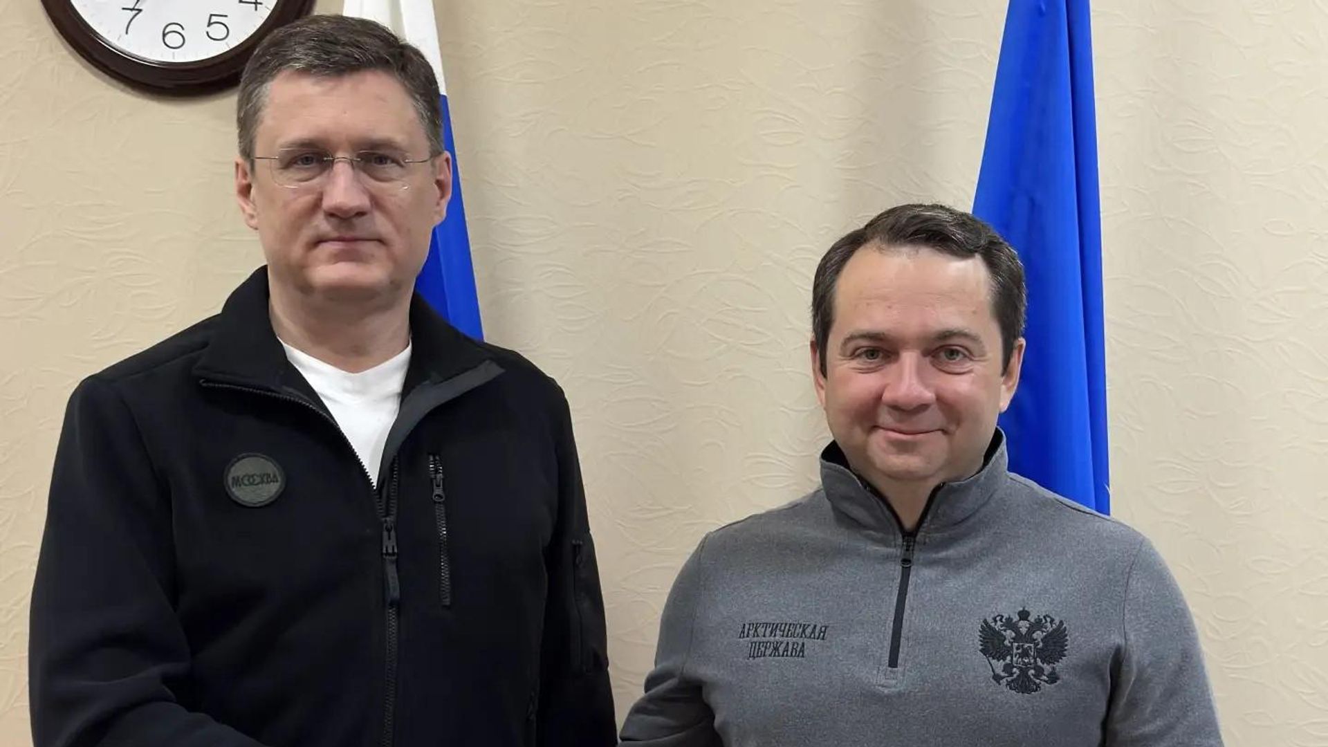 Вице-премьер РФ Александр Новак и губернатор Мурманской области Андрей Чибис - РИА Новости, 1920, 04.08.2026