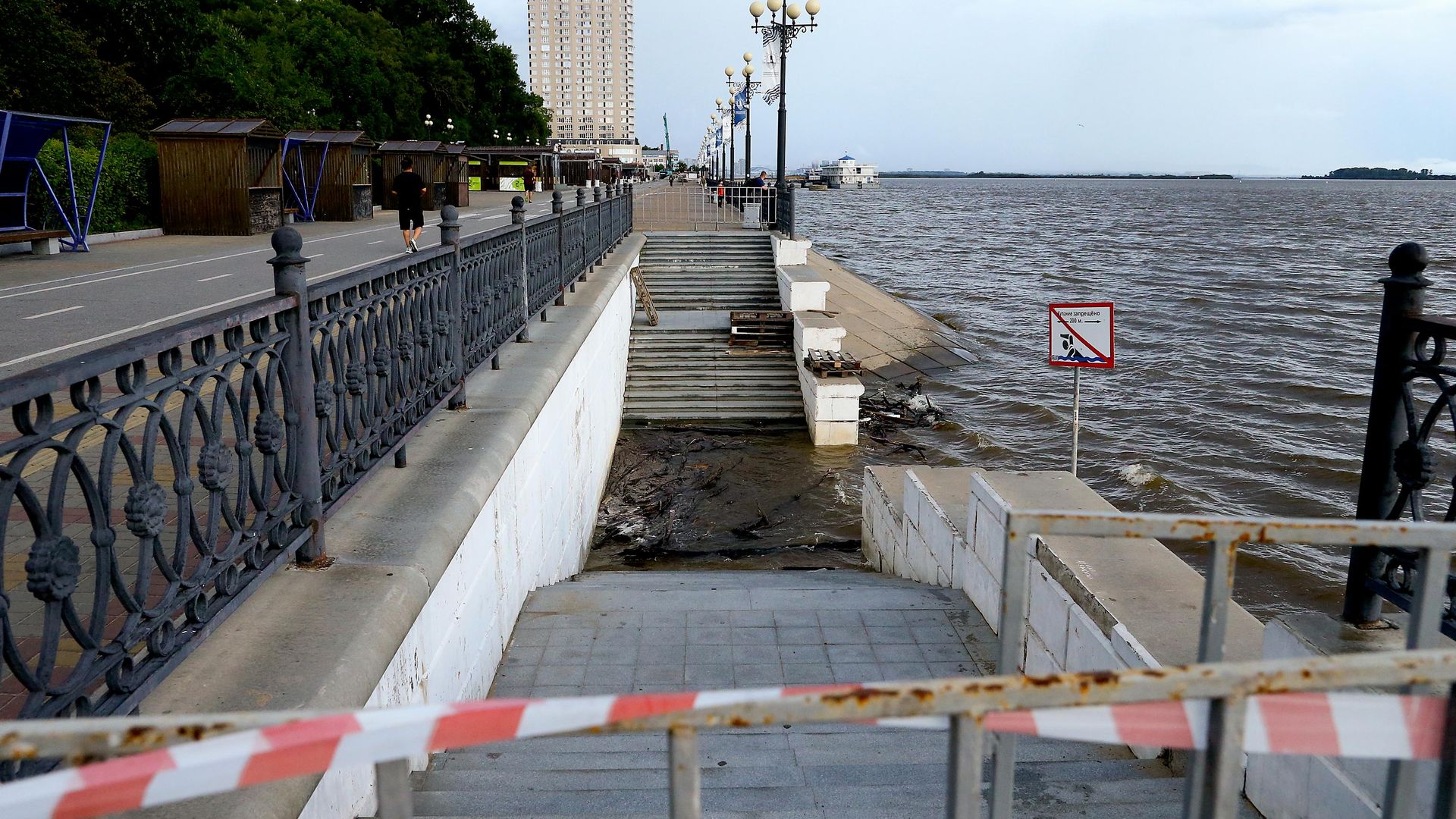 Уровень воды в реке Амур в Хабаровске. 5 августа 2026 Уровень воды в реке Амур в Хабаровске. 5 августа 2026 - РИА Новости, 1920, 11.08.2026