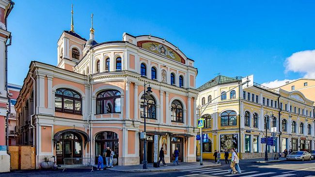 Церковь Ильи Пророка на Ильинке в Москве