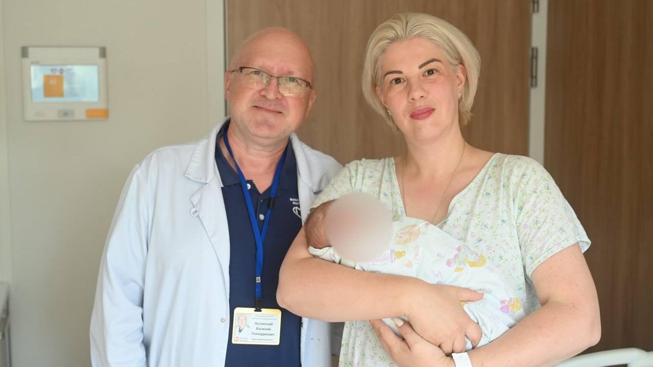 Женщина, которая стала мамой в пятнадцатый раз Женщина, которая стала мамой в пятнадцатый раз - РИА Новости, 1920, 10.08.2026