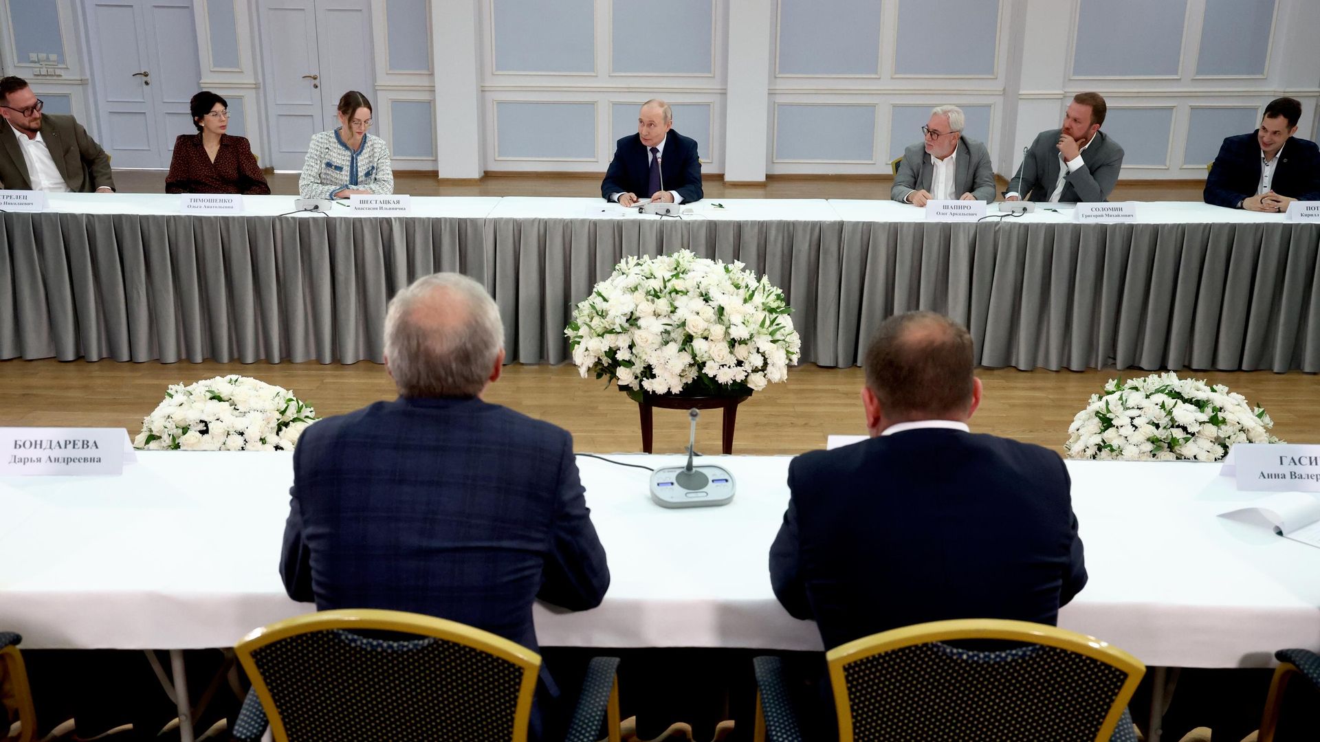 Президент РФ Владимир Путин проводит встречу с градостроителями в Улан-Удэ - РИА Новости, 1920, 10.08.2026