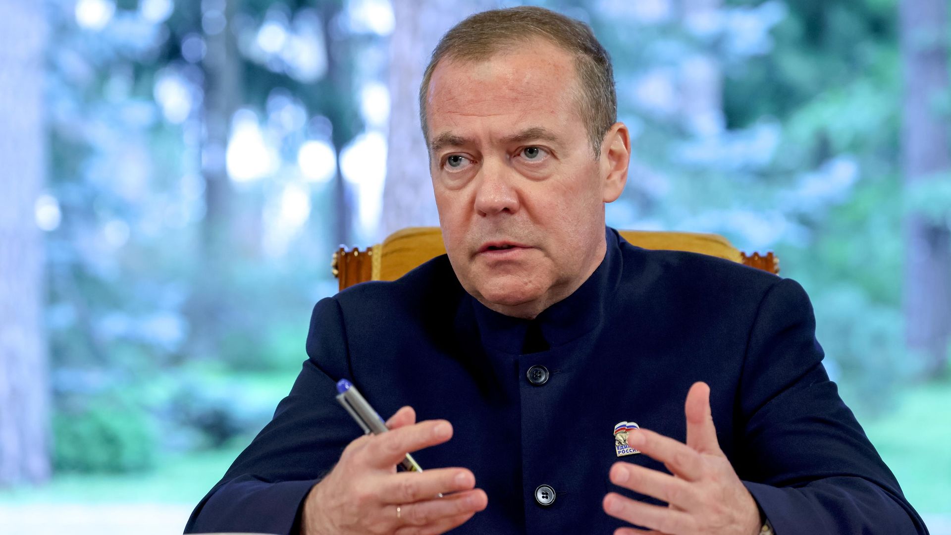 Заместитель председателя Совета безопасности РФ, председатель партии Единая Россия Дмитрий Медведев на заседании Экспертного совета по подготовке народной программы Заместитель председателя Совета безопасности РФ, председатель партии Единая Россия Дмитрий Медведев на заседании Экспертного совета по подготовке народной программы - РИА Новости, 1920, 12.08.2026