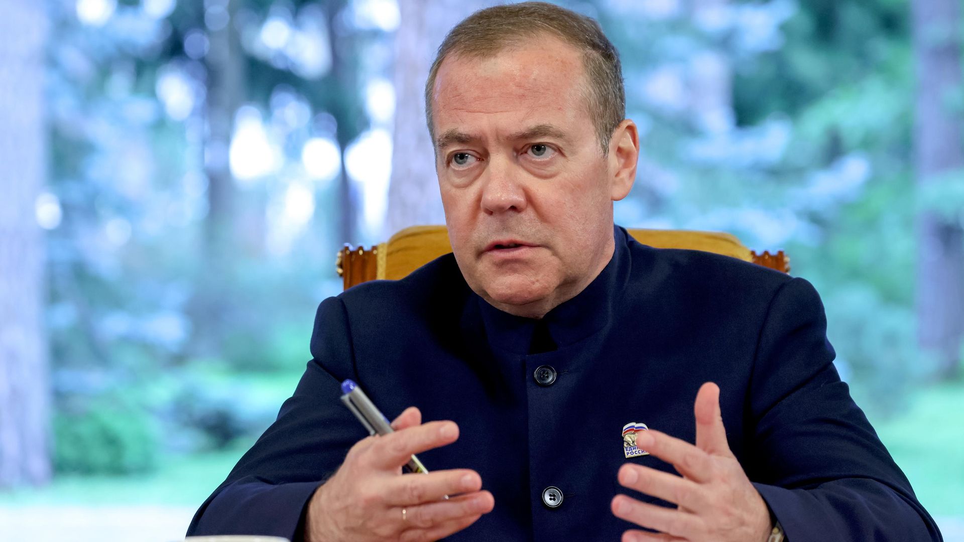 Заместитель председателя Совета безопасности РФ, председатель партии Единая Россия Дмитрий Медведев на заседании Экспертного совета по подготовке народной программы Заместитель председателя Совета безопасности РФ, председатель партии Единая Россия Дмитрий Медведев на заседании Экспертного совета по подготовке народной программы - РИА Новости, 1920, 12.08.2026