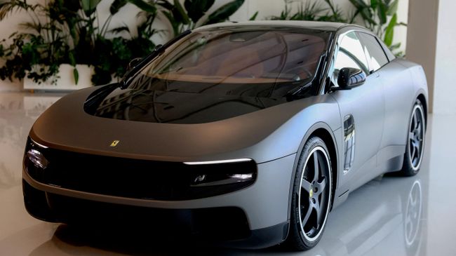 Ferrari Luce