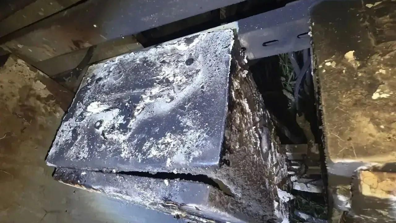 Сгоревшая трансформаторная подстанция в Санкт-Петербурге Сгоревшая трансформаторная подстанция в Санкт-Петербурге - РИА Новости, 1920, 17.08.2026