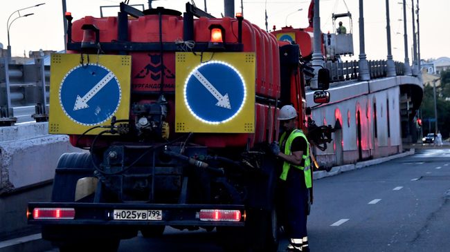 Дорожные работы в Москве