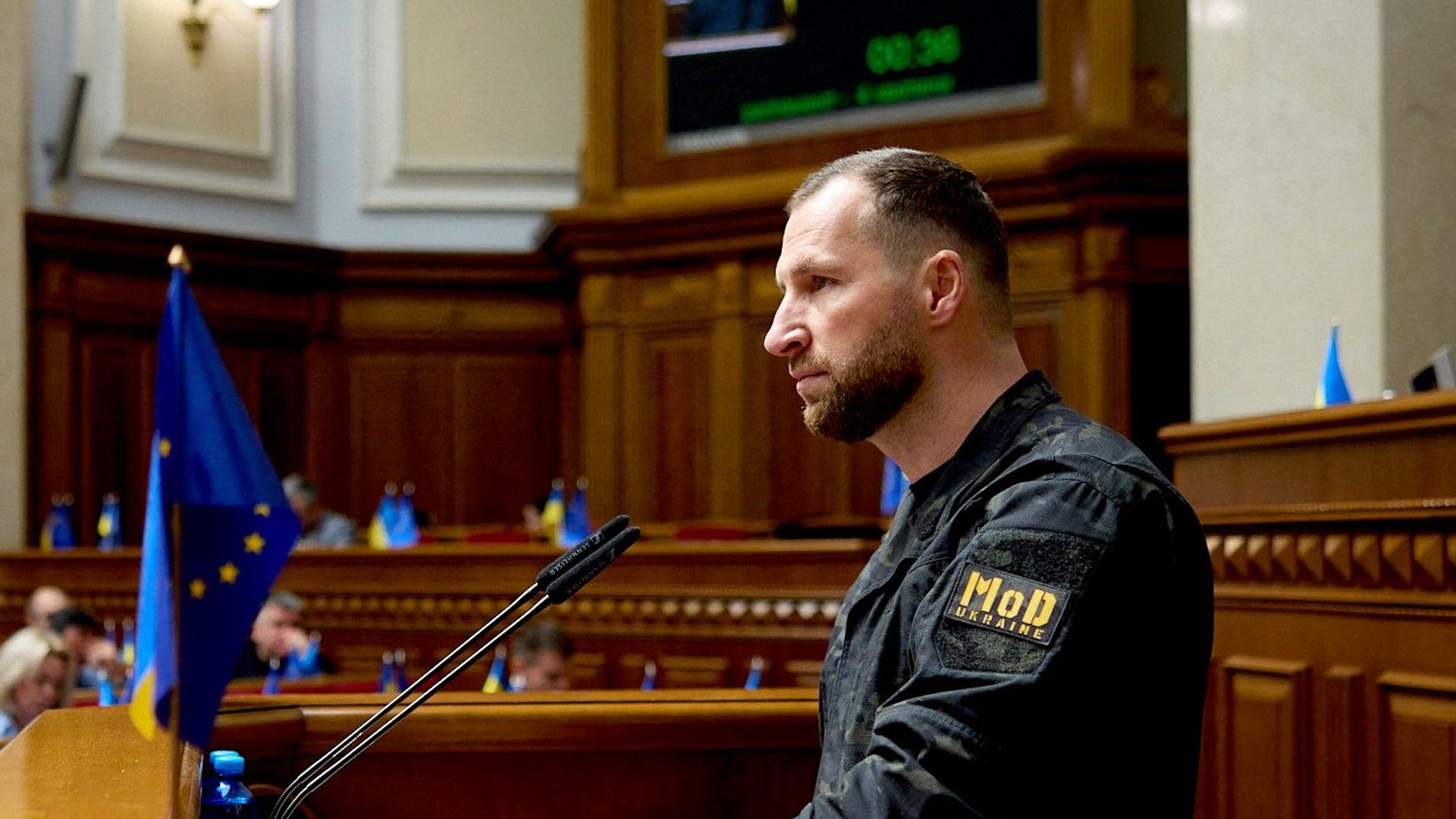 Евгений Хмара выступает перед украинскими парламентариями в Киеве. 19 августа 2026 Евгений Хмара выступает перед украинскими парламентариями в Киеве. 19 августа 2026 - РИА Новости, 1920, 19.08.2026