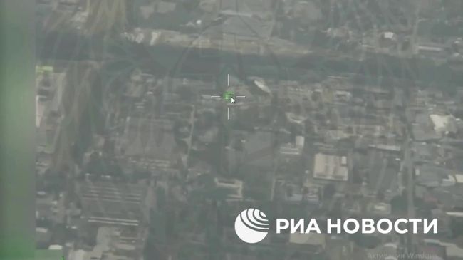 Кадры поражения промышленного предприятия в н.п. Бровары