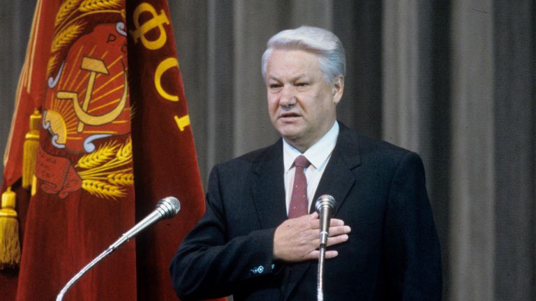Инаугурация первого президента РСФСР Бориса Николаевича Ельцина