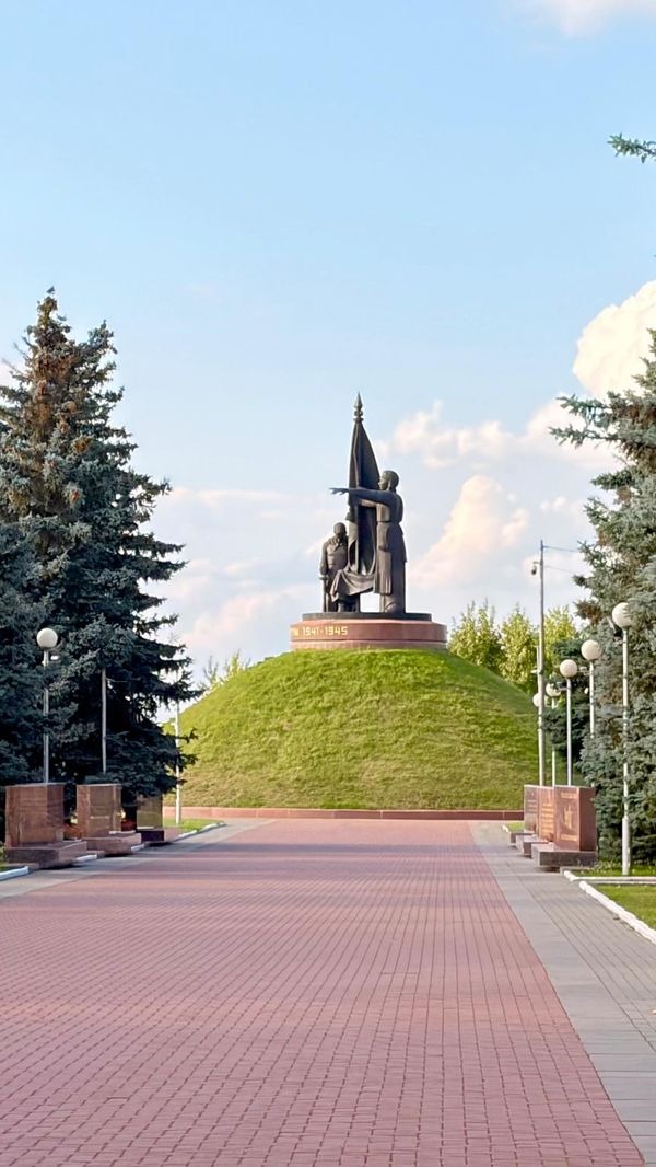 Мемориальный Парк Победы в Чебоксарах Мемориальный Парк Победы в Чебоксарах
