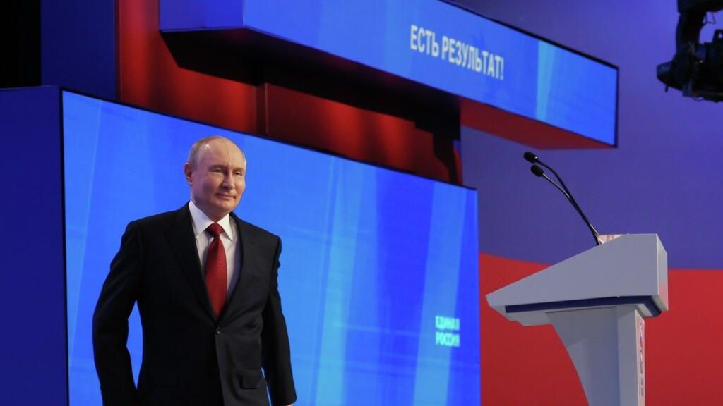 LIVE: Путин на съезде Единой России в Москве LIVE: Путин на съезде Единой России в Москве - РИА Новости, 1920, 22.08.2026