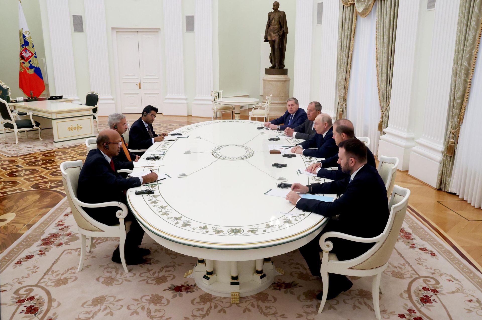 Встреча президента Владимира Путина и главы МИД Индии Джайшанкара в Москве Встреча президента Владимира Путина и главы МИД Индии Джайшанкара в Москве - РИА Новости, 1920, 24.08.2026