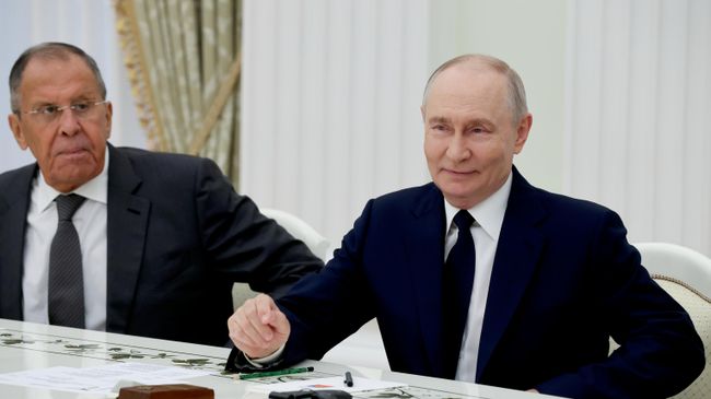 Президент РФ Владимир Путин во время встречи с министром иностранных дел Индии Субраманьямом Джайшанкаром в Москве. 24 августа 2026