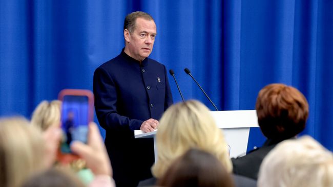 Заместитель председателя Совета безопасности РФ, председатель партии Единая Россия Заместитель председателя Совета безопасности РФ, председатель партии Единая Россия