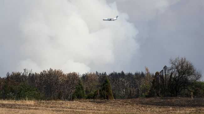 Ил-76 МЧС России во время тушения природных пожаров в Сербии