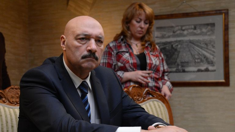 Актер Юрий Цурило во время съемок сцены фильма Юрия Быкова Дурак Актер Юрий Цурило во время съемок сцены фильма Юрия Быкова Дурак