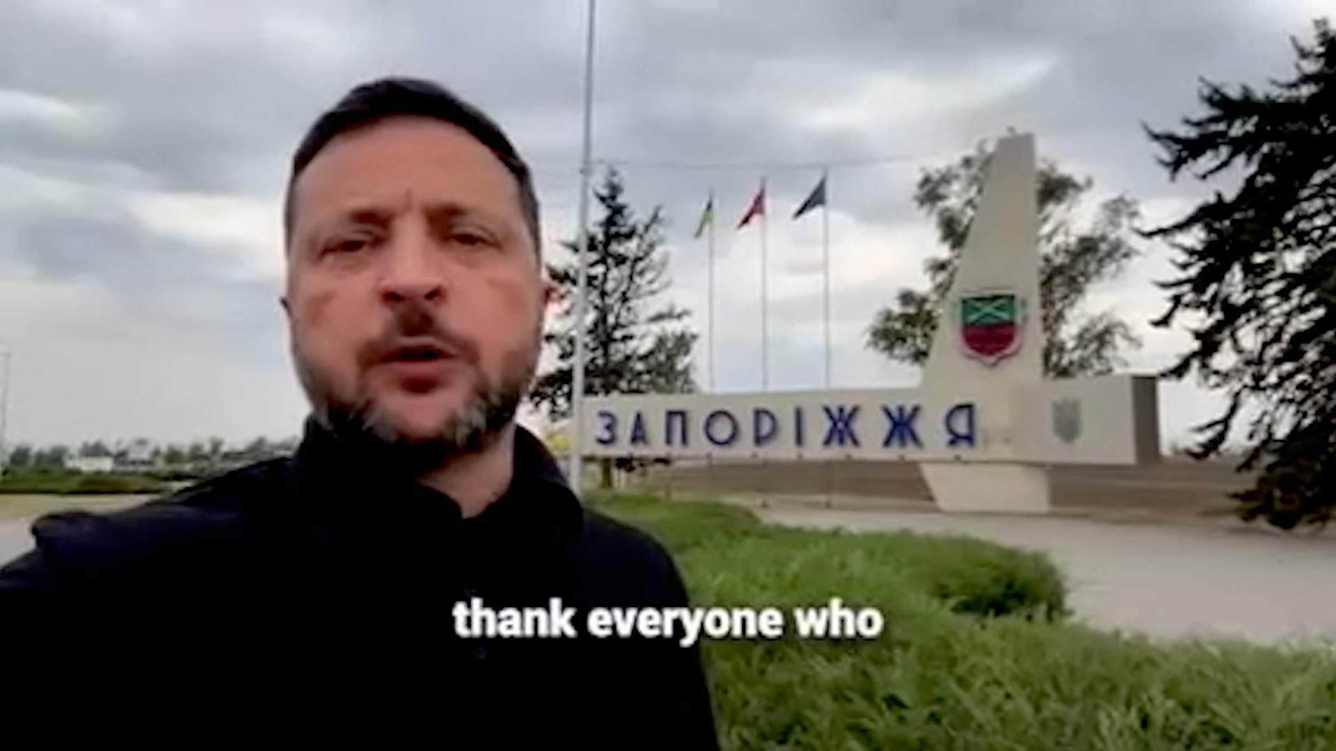 Фрагмент речи Зеленского, снятый якобы в Запорожье Фрагмент речи Зеленского, снятый якобы в Запорожье - РИА Новости, 1920, 27.08.2026