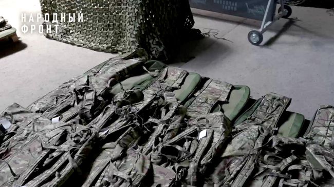 Тактические рюкзаки, переданные морской пехоте Народным фронтом в Ростовской области