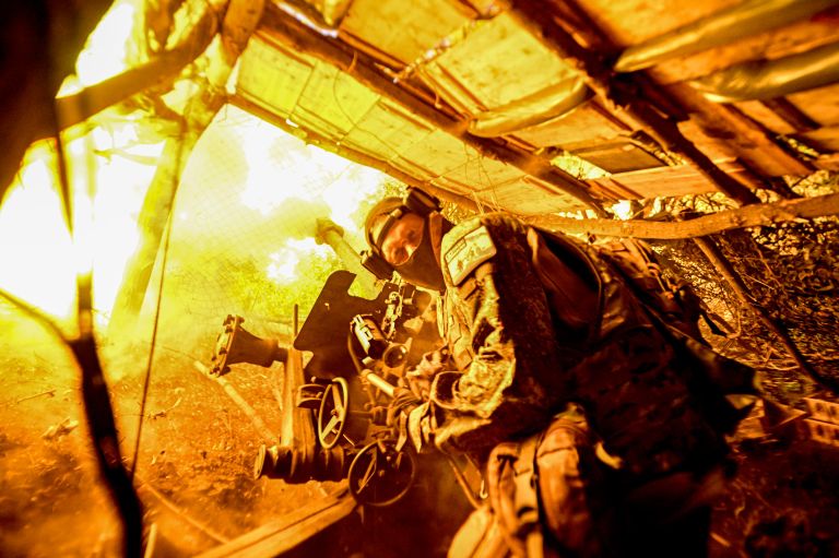 Боевая работа расчета гаубицы Д-30 спецназа Ахмат на Сумском направлении СВО Боевая работа расчета гаубицы Д-30 спецназа Ахмат на Сумском направлении СВО