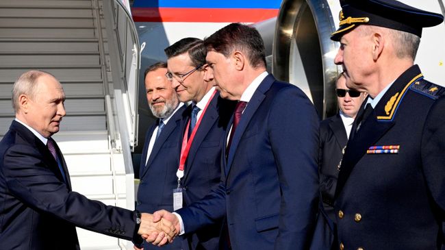 Прибытие Путина в Нижний Новгород Прибытие Путина в Нижний Новгород