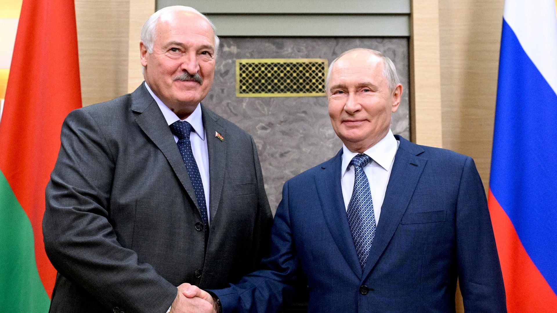 Встреча президента РФ Владимира Путина и президента Белоруссии Александра Лукашенко Встреча президента РФ Владимира Путина и президента Белоруссии Александра Лукашенко - РИА Новости, 1920, 07.10.2026