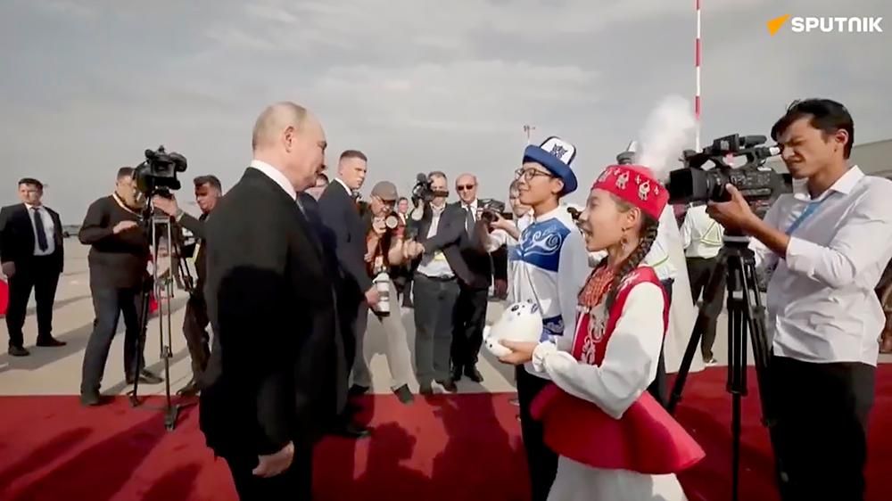 Встреча Владимира Путина в аэропорту Магас - РИА Новости, 1920, 31.08.2026