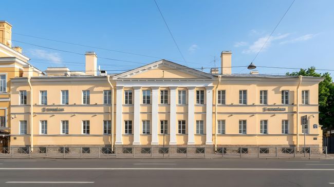 Бывший головной офис банка Таврический в Петербурге