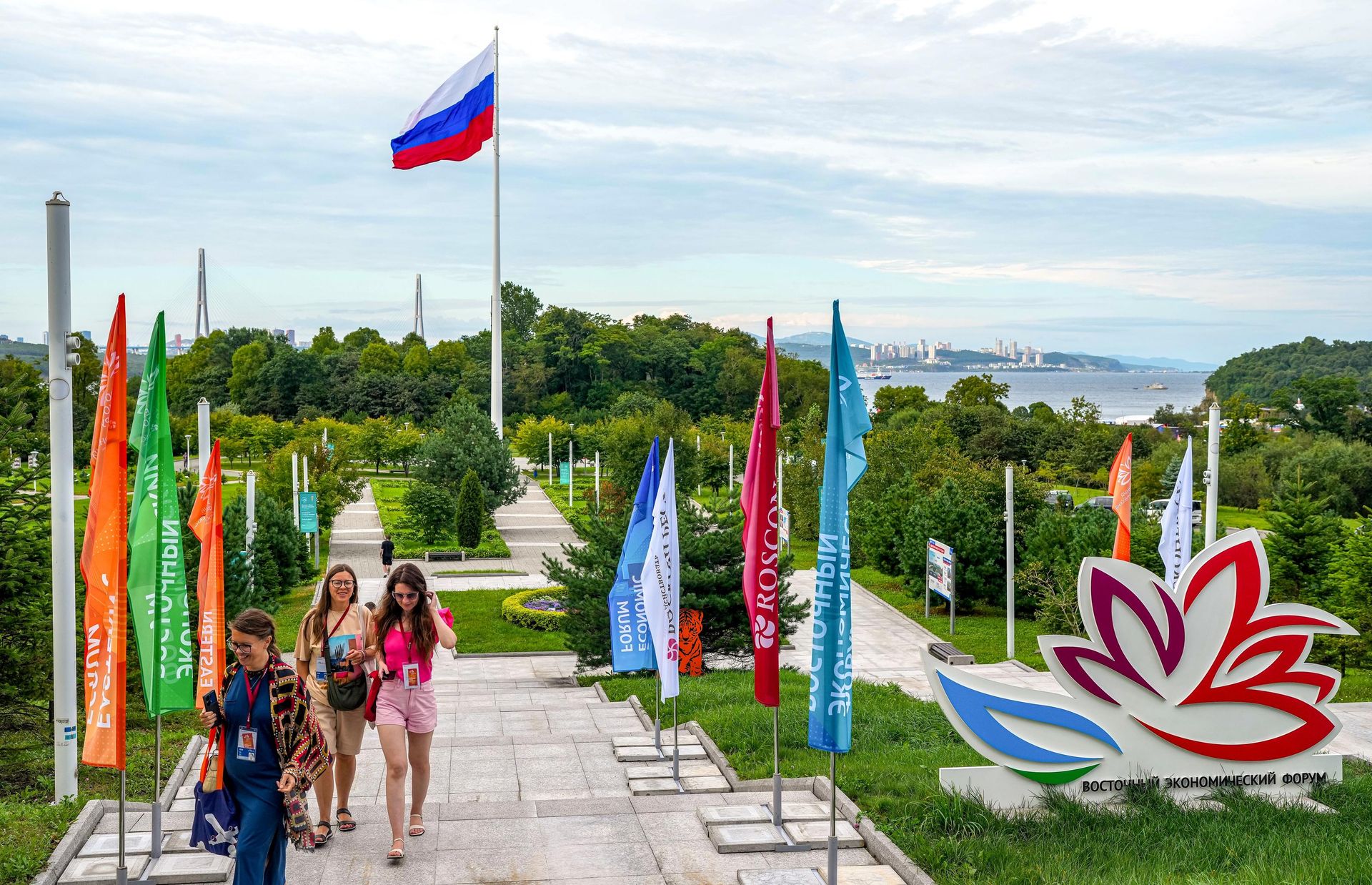 Владивосток накануне ВЭФ 2026 Владивосток накануне ВЭФ 2026 - РИА Новости, 1920, 03.09.2026