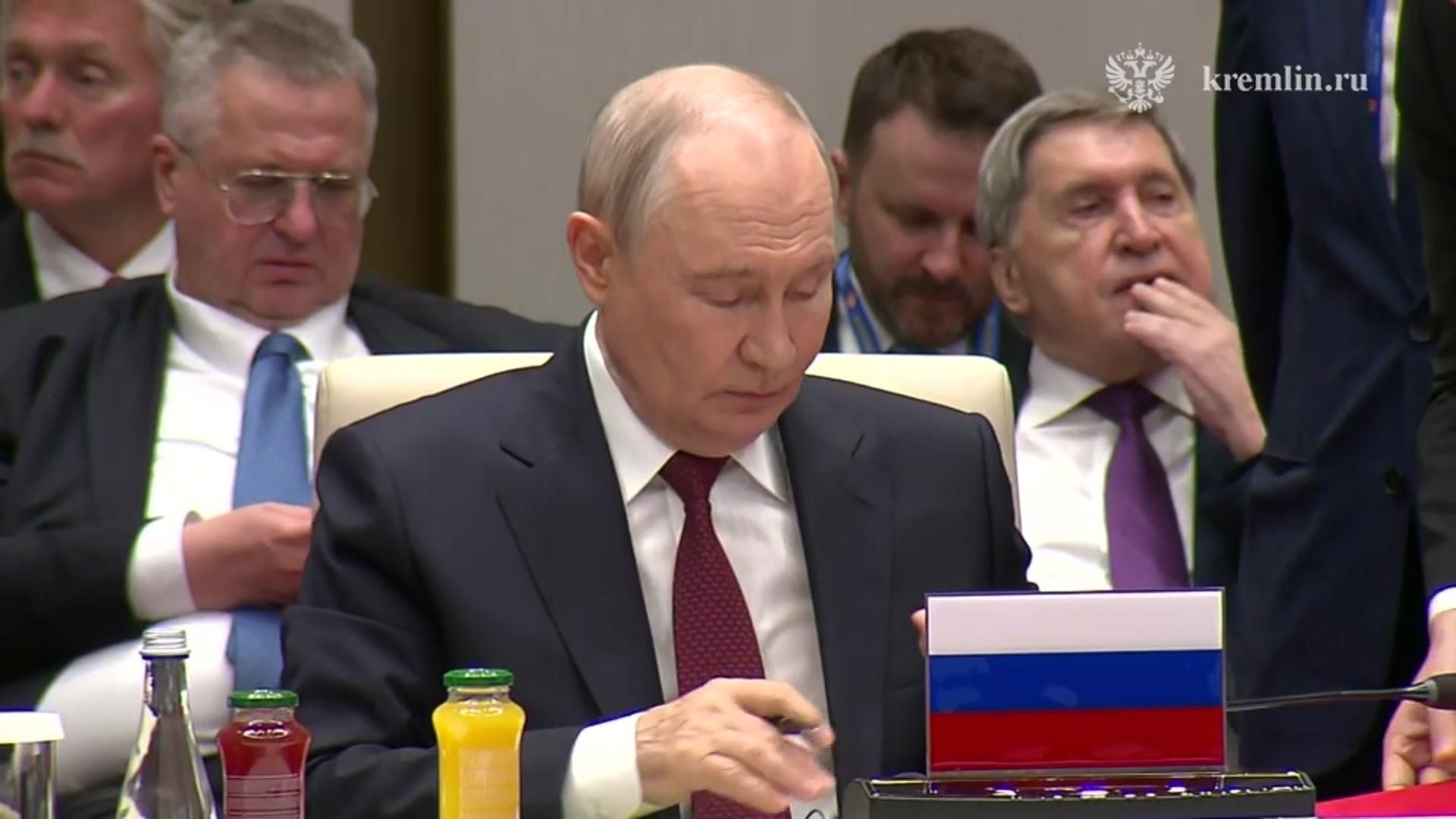 Подписание документов по итогам заседания Совета глав государств – членов ШОС Подписание документов по итогам заседания Совета глав государств – членов ШОС - РИА Новости, 1920, 01.09.2026