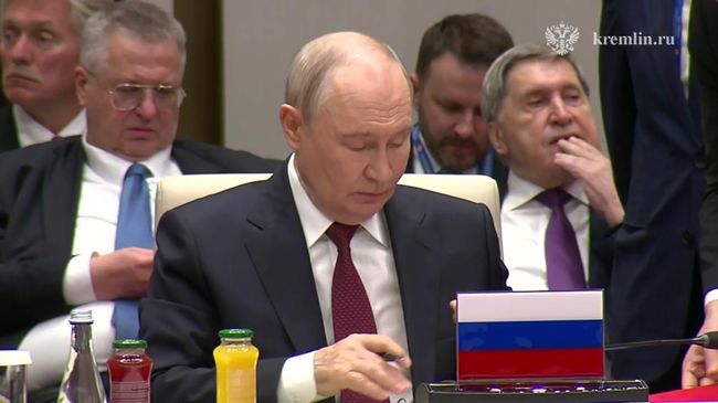 Подписание документов по итогам заседания Совета глав государств – членов ШОС