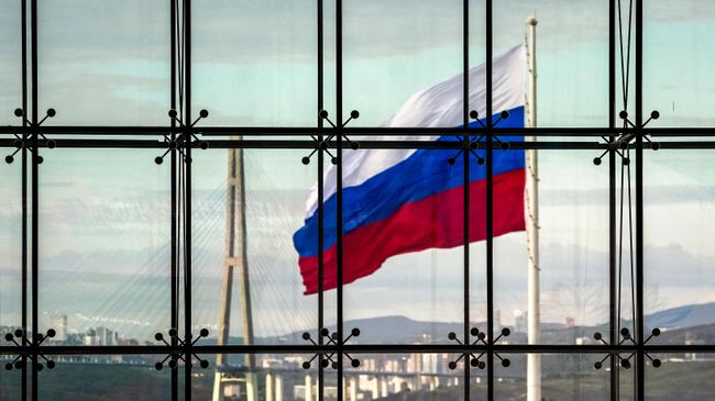 Вид на флаг России