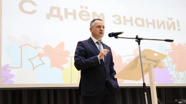 Владимир Мединский в школе № 58 в Калининграде Владимир Мединский в школе № 58 в Калининграде