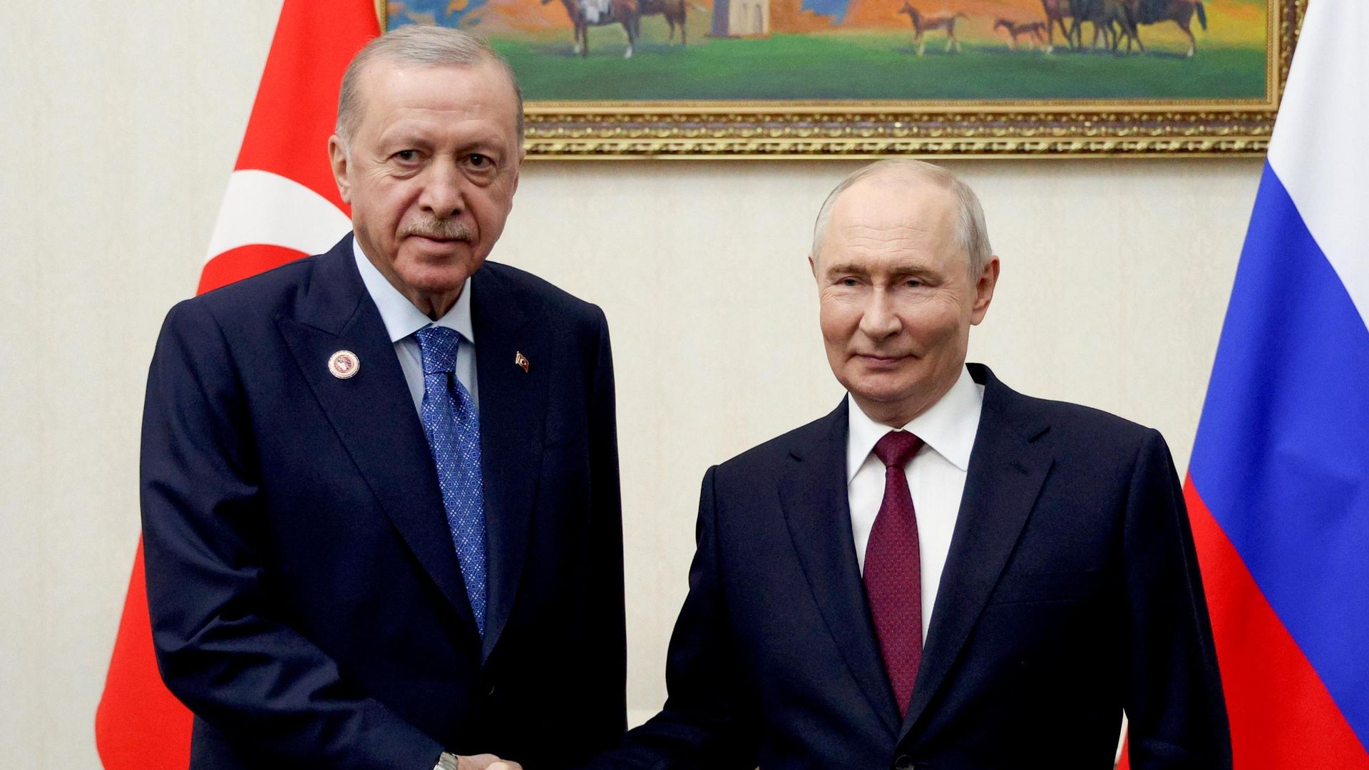 Президент РФ Владимир Путин и президент Турции Реджеп Тайип Эрдоган во время встречи на полях саммита Шанхайской организации сотрудничества в Бишкеке. 1 сентября 2026 Президент РФ Владимир Путин и президент Турции Реджеп Тайип Эрдоган во время встречи на полях саммита Шанхайской организации сотрудничества в Бишкеке. 1 сентября 2026 - РИА Новости, 1920, 01.09.2026