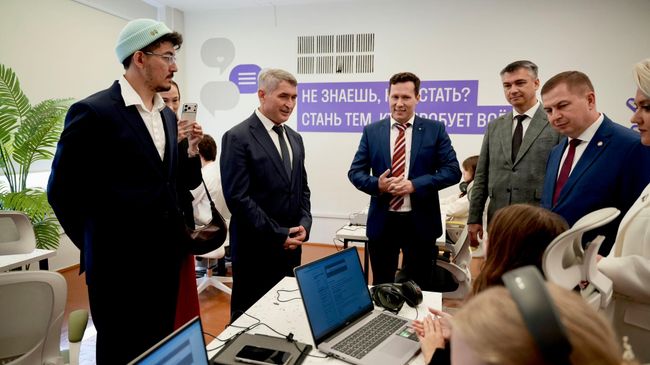 Глава Чувашской Республики Олег Николаев оценил открытие образовательного центра Сингулярити в Чувашии