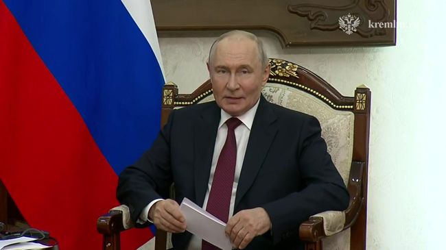Путин на встрече с президентом Монголии Ухнагийном Хурэлсухом