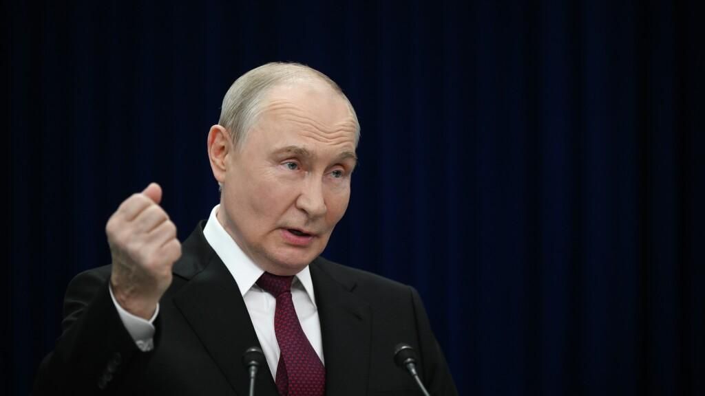 Путин: Если кто-то захочет слопать или сожрать нас, то может и схлопотать по зубам - РИА Новости, 1920, 01.09.2026
